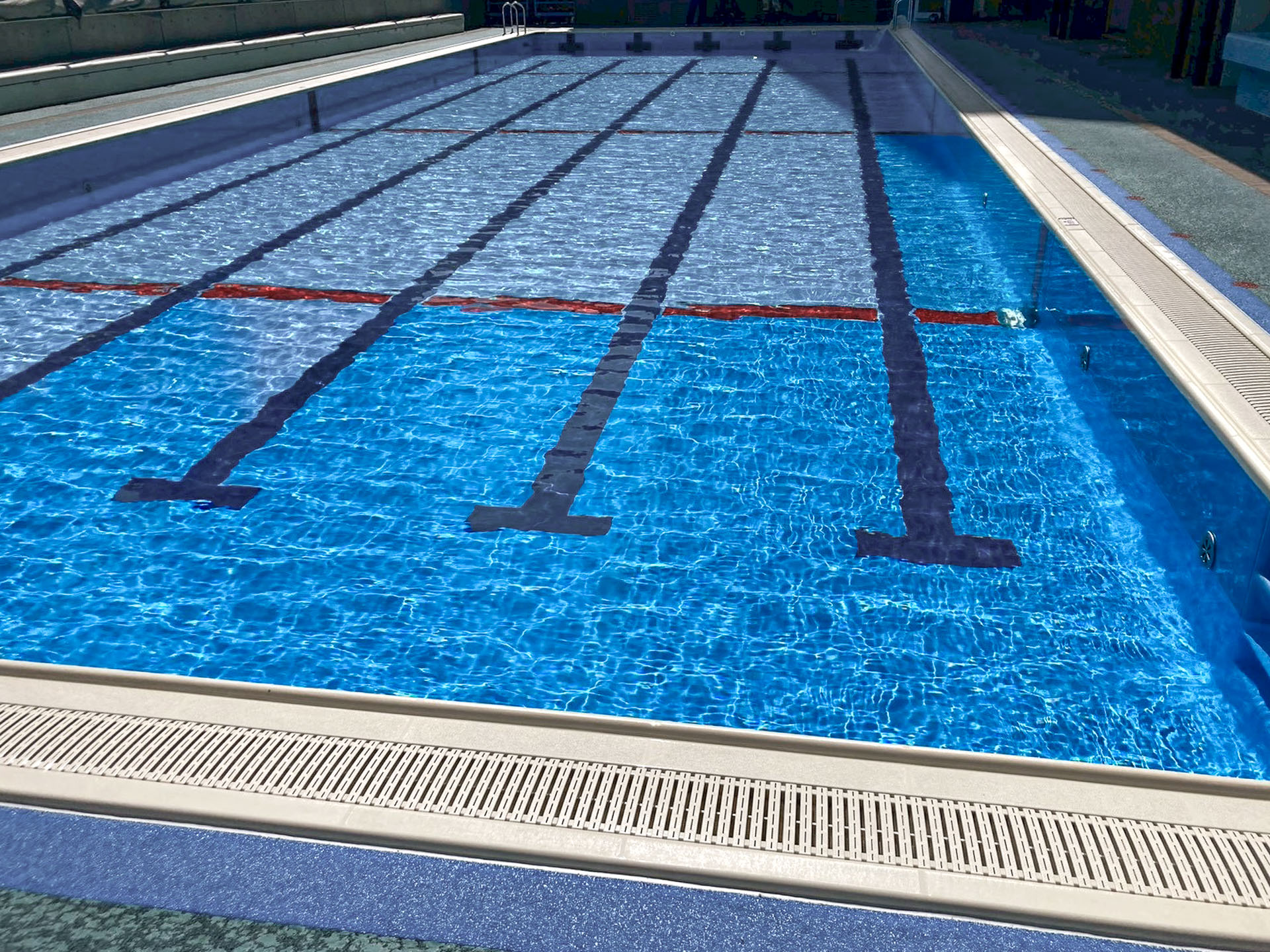 蔵前小学校FRPプール更新工事