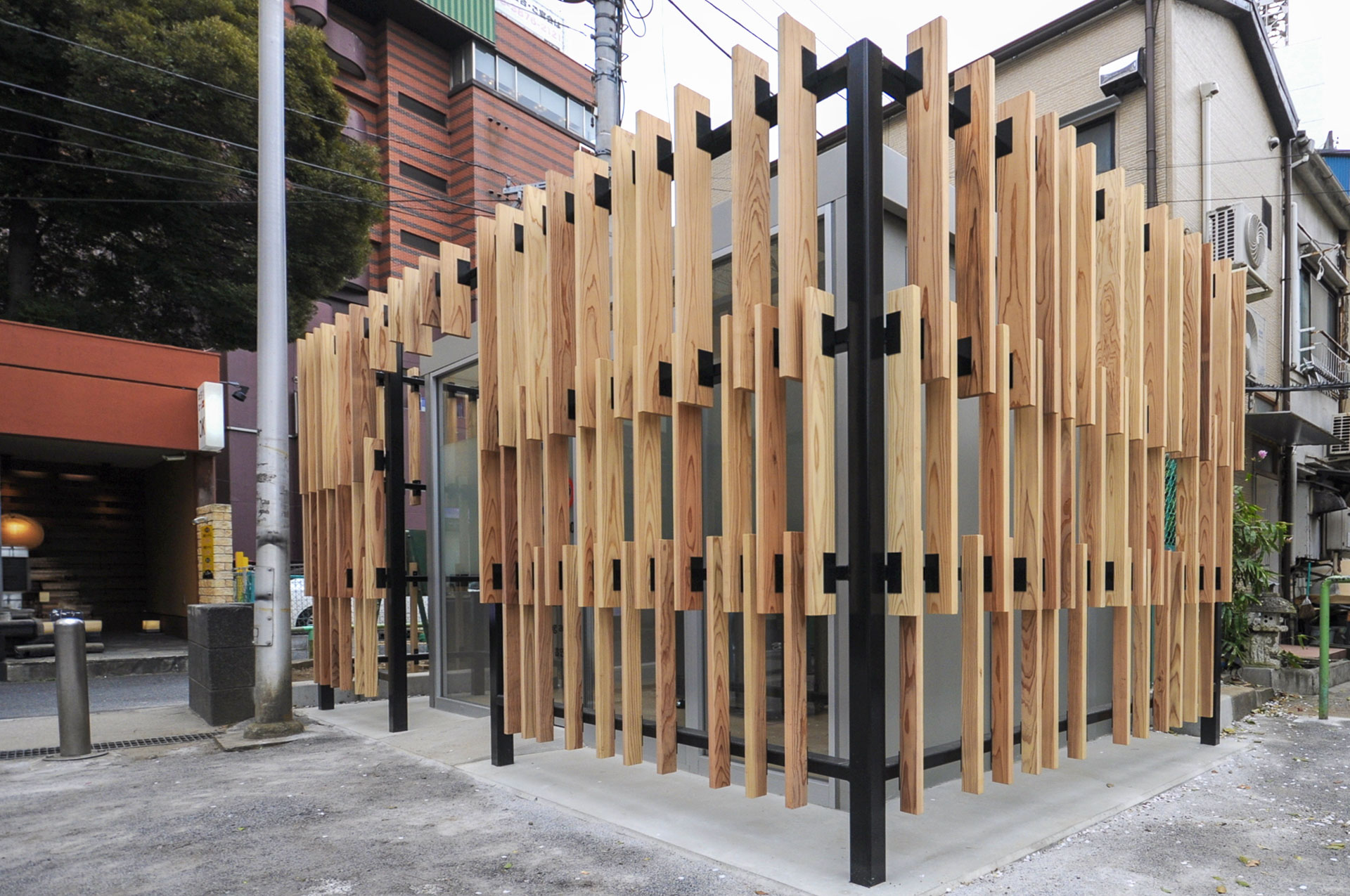 公園内 公衆喫煙所設置工事