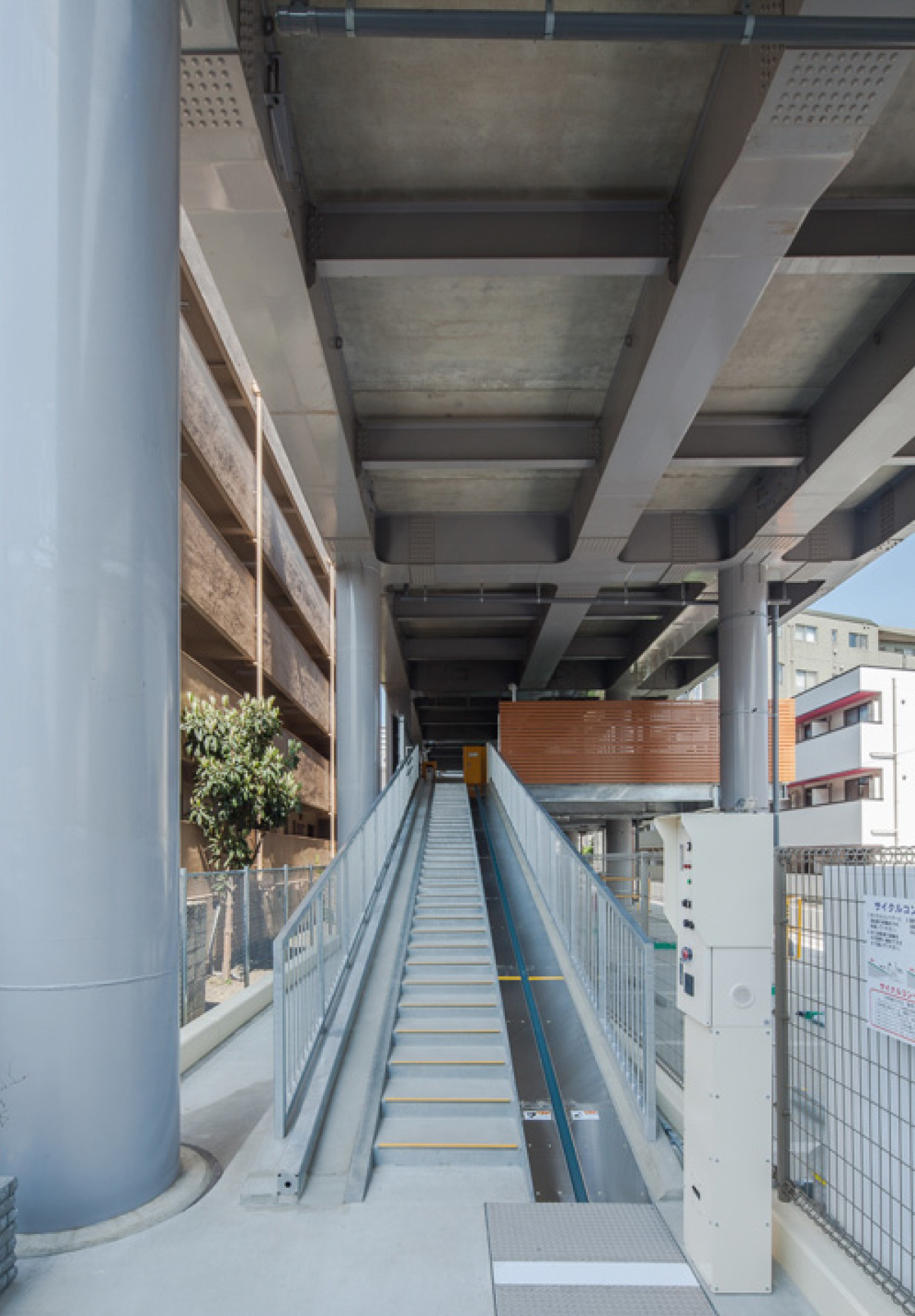 大田区駐輪場工事